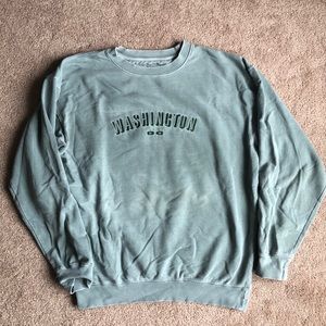 U.S. Vintage | Washington D.C. Embroidered Crewneck | SIZE MEDIUM